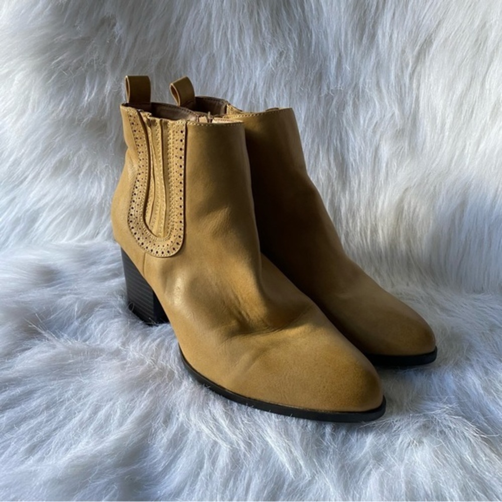 C est 1946 Women’s Ankle Bootie Boots Size 9M Side Zip pointed Toe - Picture 5 of 10